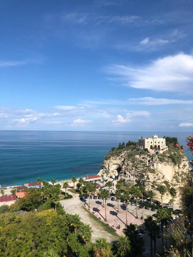 Residenza De Luca B&B Tropea Exterior photo
